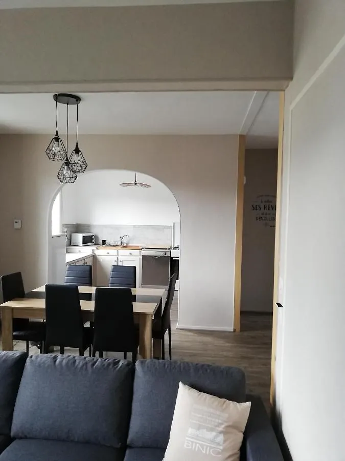 Apartmán Appartement Avec 2 Chambres, Proche De La Gare De Saint Brieuc