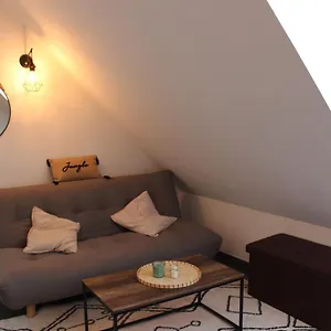 https://jungle-suite-moderne-et-spacieux.hotels-rhonealpes.com
