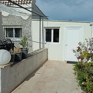 https://villa-appartement-dans-a.fr-provencehotel.com